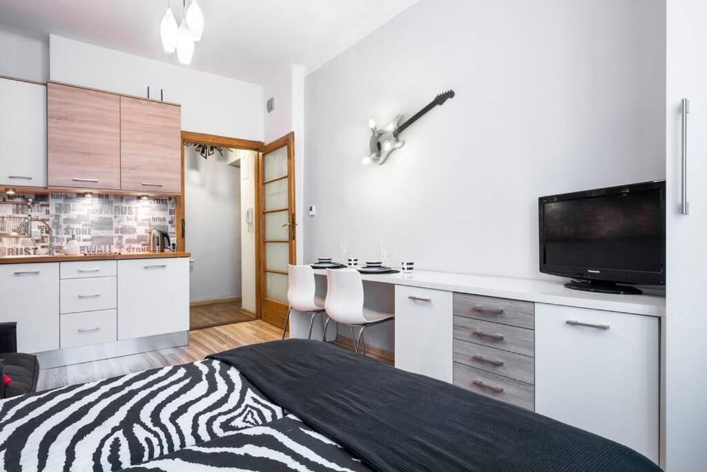 Ferienwohnung Studio Pomorska , Bezplatny Parking Krakau Exterior foto
